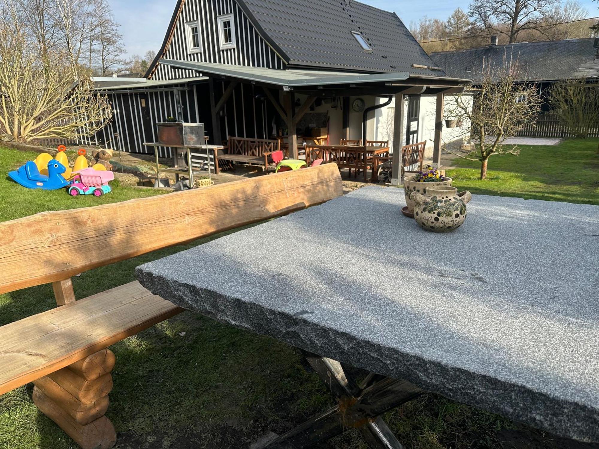 Chata "Na Pohodu" Chřibská Exteriör bild